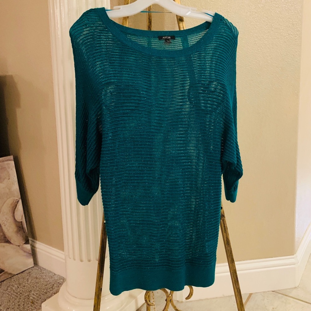 Glitter green, festive 1/2 sleeve knitted sweater